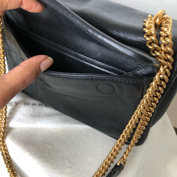 Marc Jacob Black Leather Shoulder/Cross body Bag - Picture 14 of 15